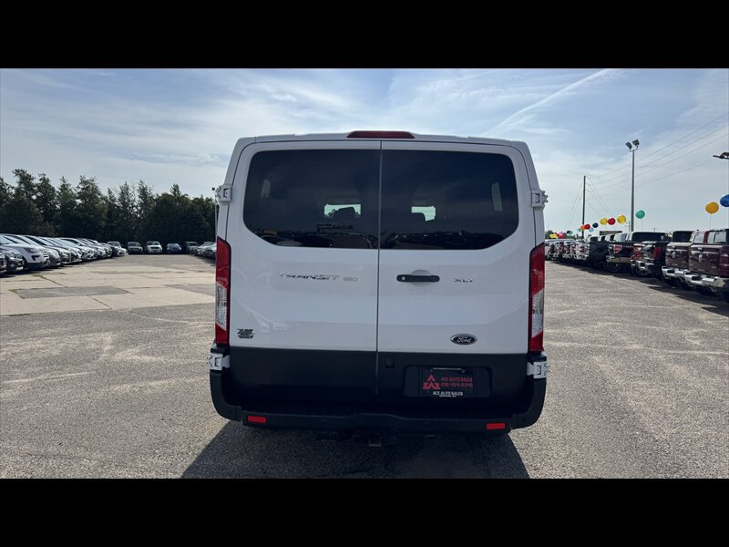 Used 2018 Ford Transit 150 XLT RWD image 6