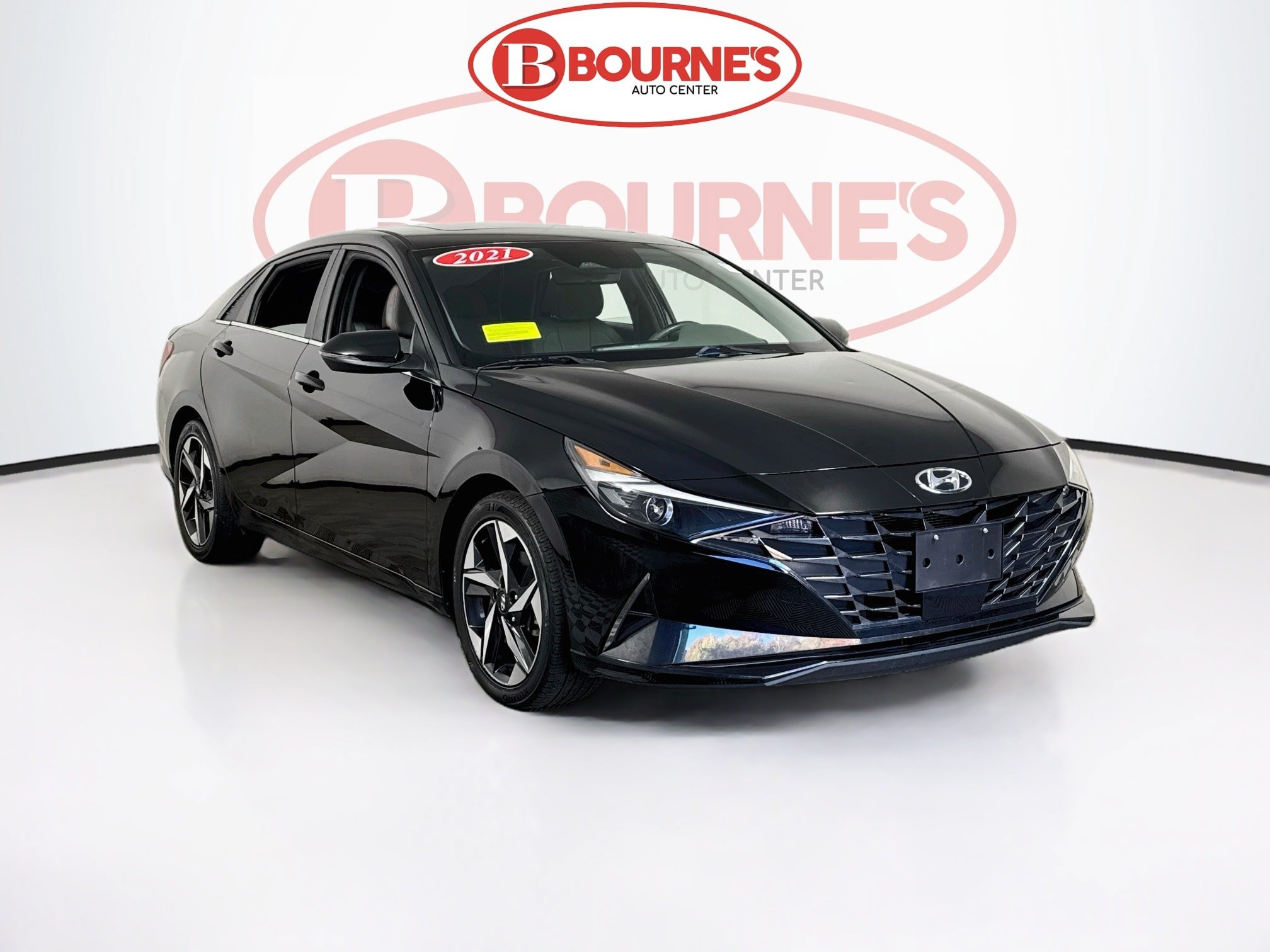 Used 2021 Hyundai Elantra SEL w/ Convenience + Premium Package