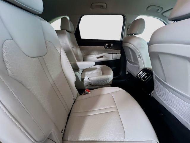 Certified 2023 Kia Sorento SX Prestige image 29