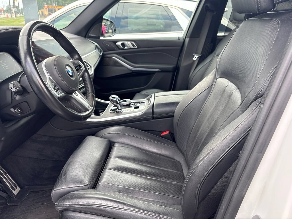 Used 2021 BMW X5 xDrive40i w/ M Sport Package AWD/4WD image 5