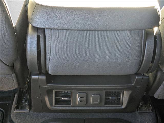Used 2021 Chevrolet Silverado 2500 LT w/ Convenience Package image 18