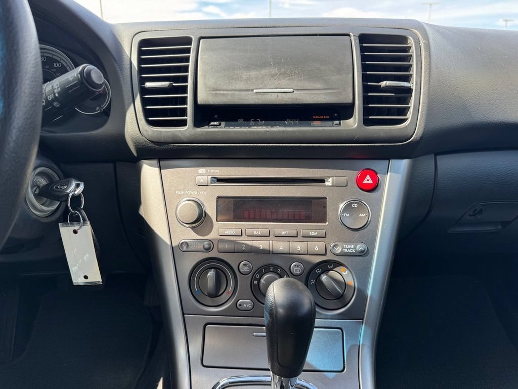 Used 2005 Subaru Outback 2.5i AWD/4WD image 18
