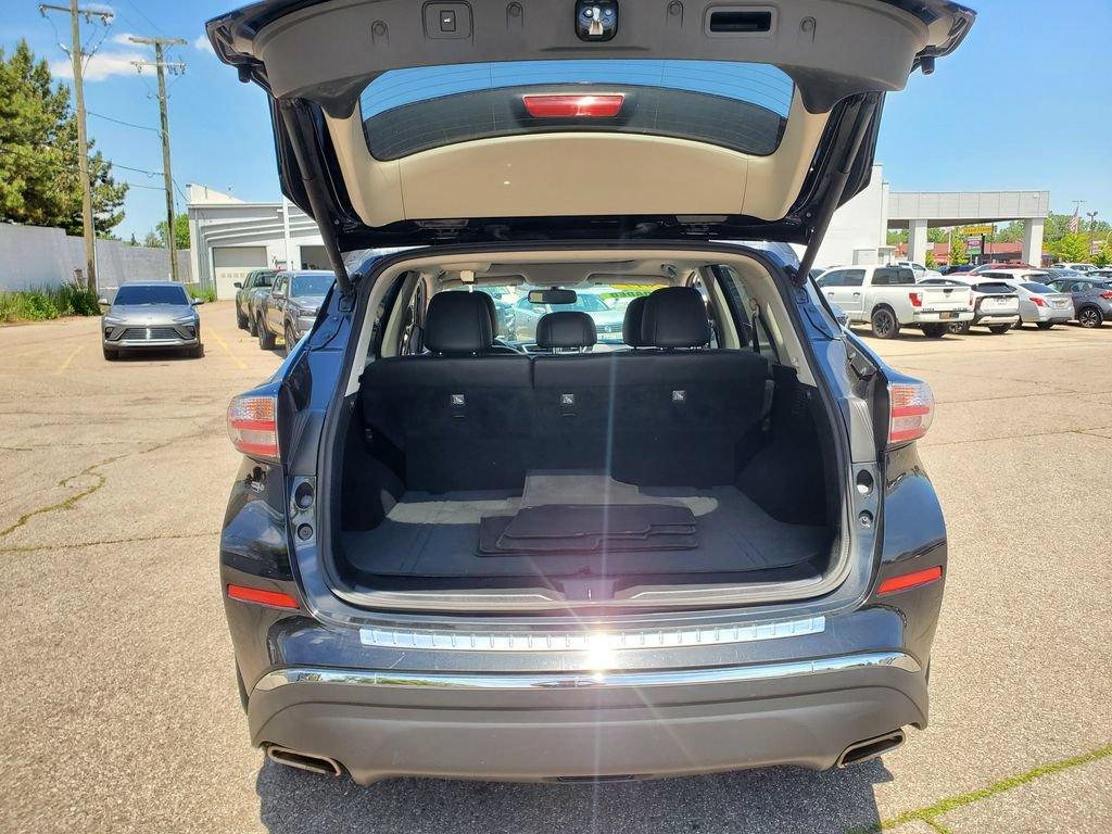 Used 2017 Nissan Murano Platinum w/ Platinum Technology Package AWD/4WD image 9