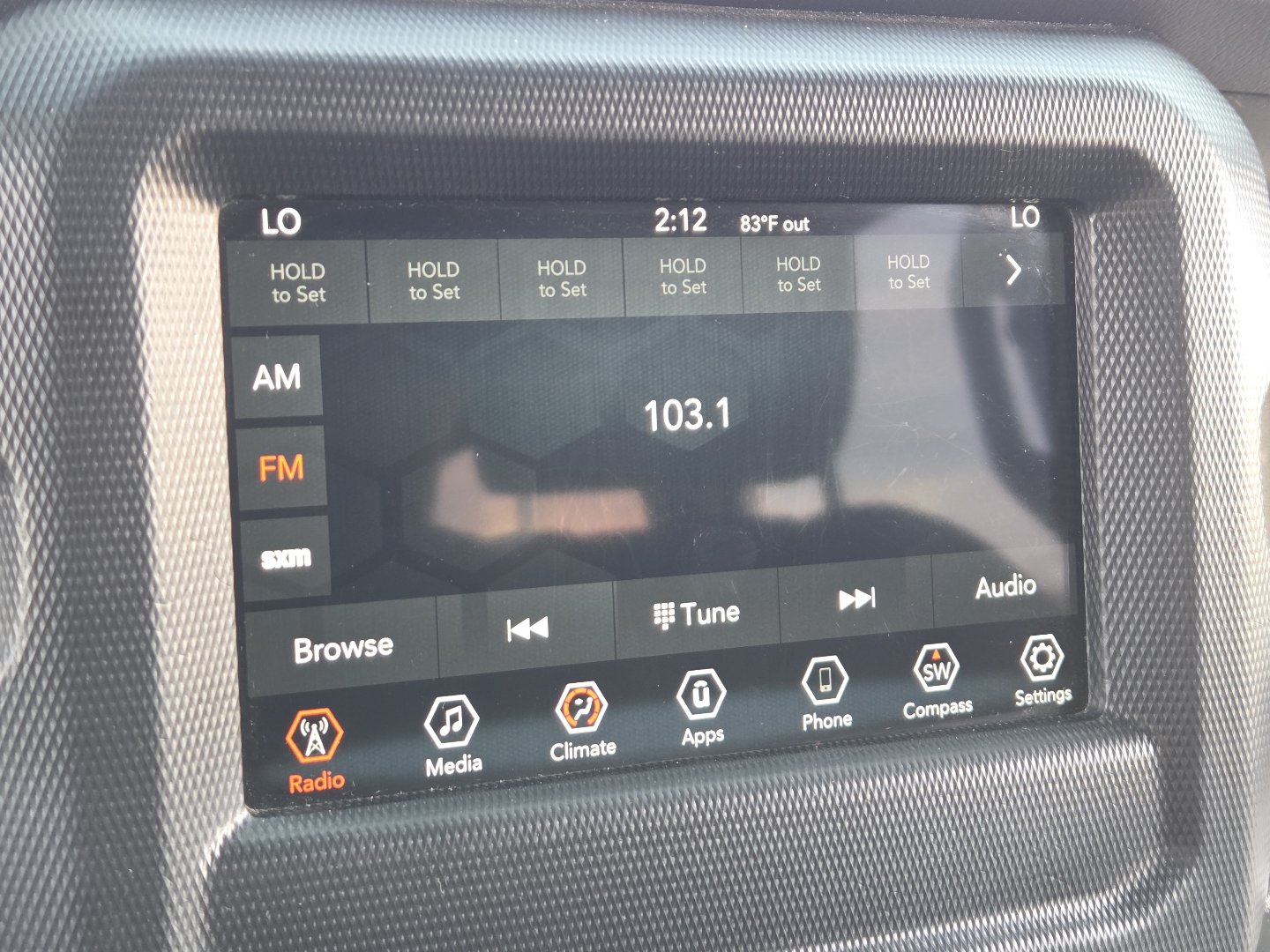 Used 2018 Jeep Wrangler Unlimited Sahara AWD/4WD image 26