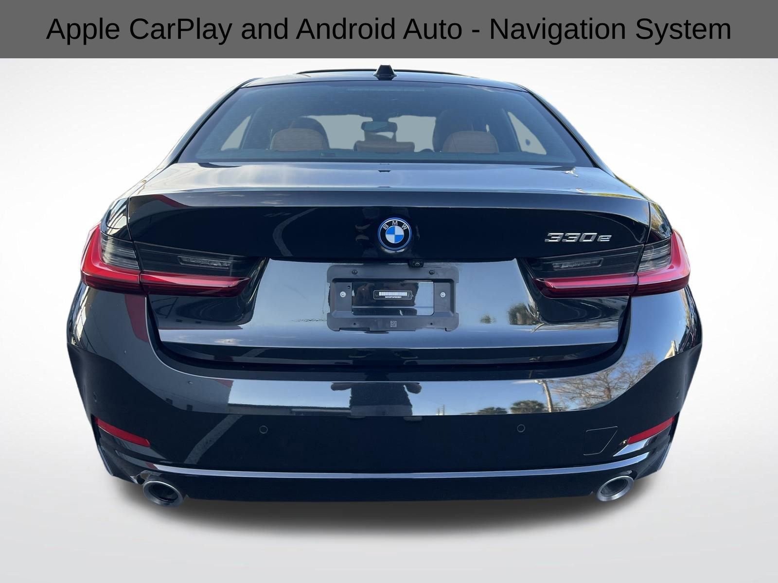 Used 2023 BMW 330e w/ Driving Assistance Package image 10