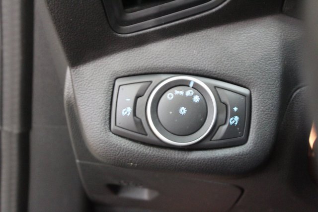 Used 2017 Ford C-MAX SE image 14