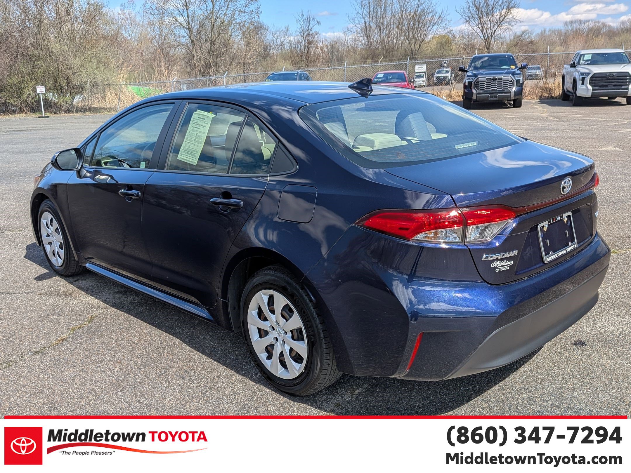 Used 2023 Toyota Corolla LE image 5