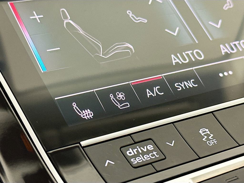 Used 2020 Audi Q7 3.0T Premium Plus image 20