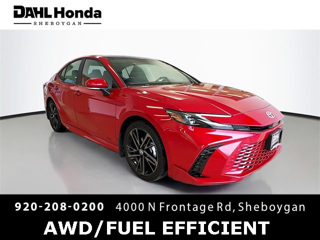 Used 2025 Toyota Camry XSE image 1