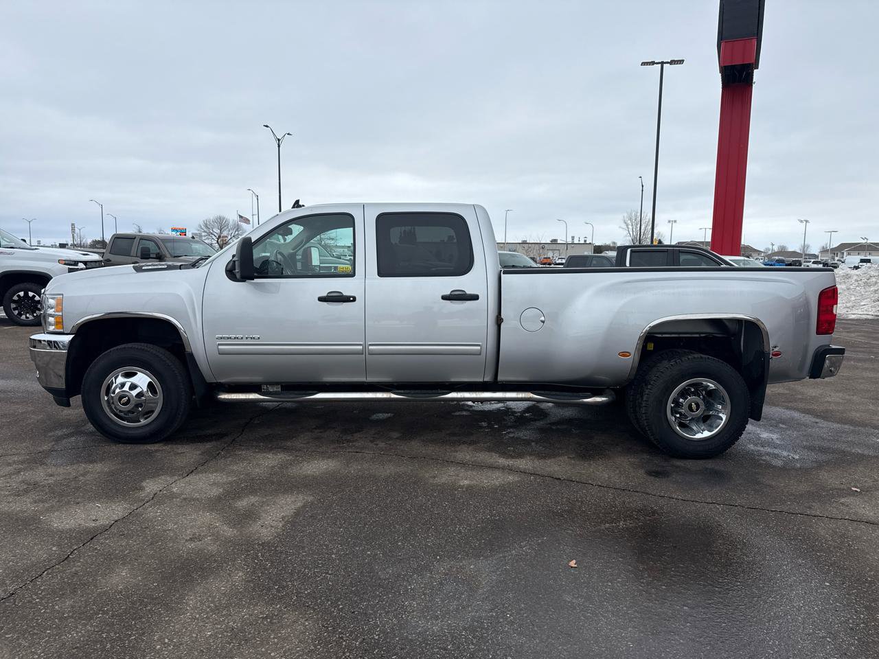 Used 2011 Chevrolet Silverado 3500 LT w/ Interior Plus Package AWD/4WD image 2