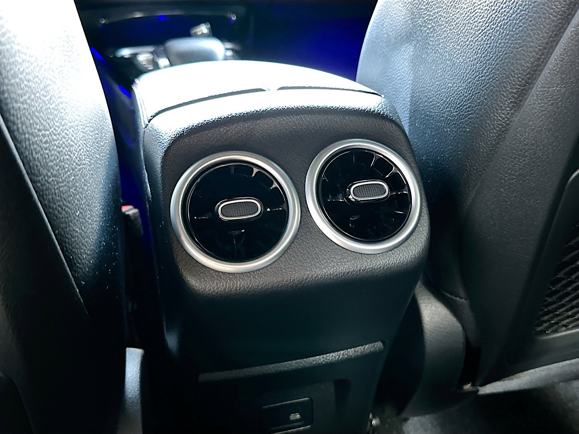 Used 2023 Mercedes-Benz CLA 250 image 26