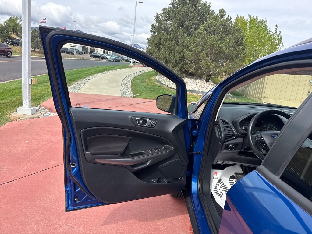 Used 2018 Ford EcoSport SE FWD image 12