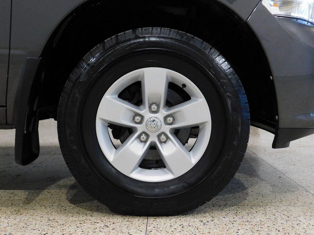 Used 2019 RAM 1500 Express image 98