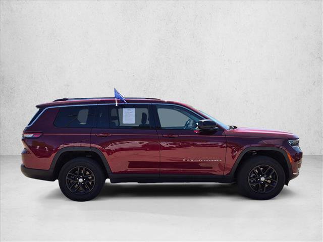 Used 2022 Jeep Grand Cherokee L Laredo w/ Luxury Tech Group I AWD/4WD video 3