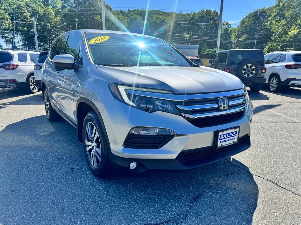 Used 2017 Honda Pilot EX image 8