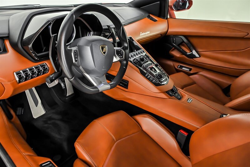 Used 2017 Lamborghini Aventador LP 700-4 AWD/4WD image 20