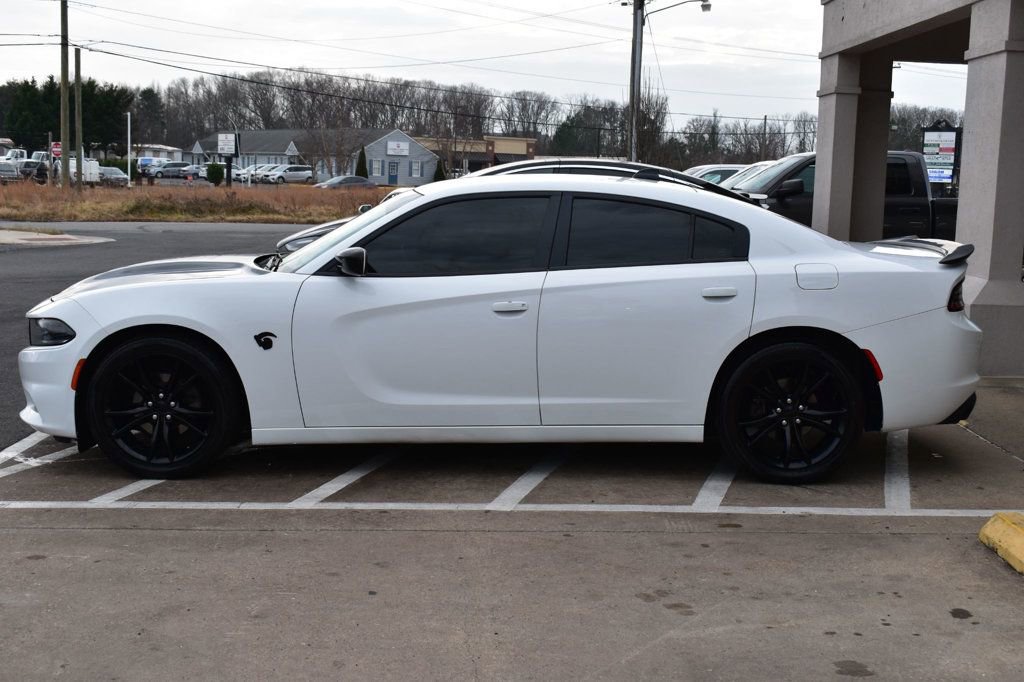 Used 2020 Dodge Charger SXT w/ Cold Weather Package image 5
