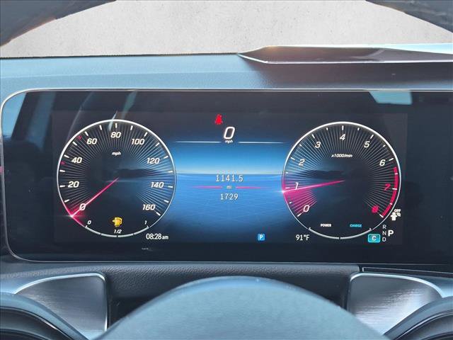 Used 2025 Mercedes-Benz GLB 250 image 11