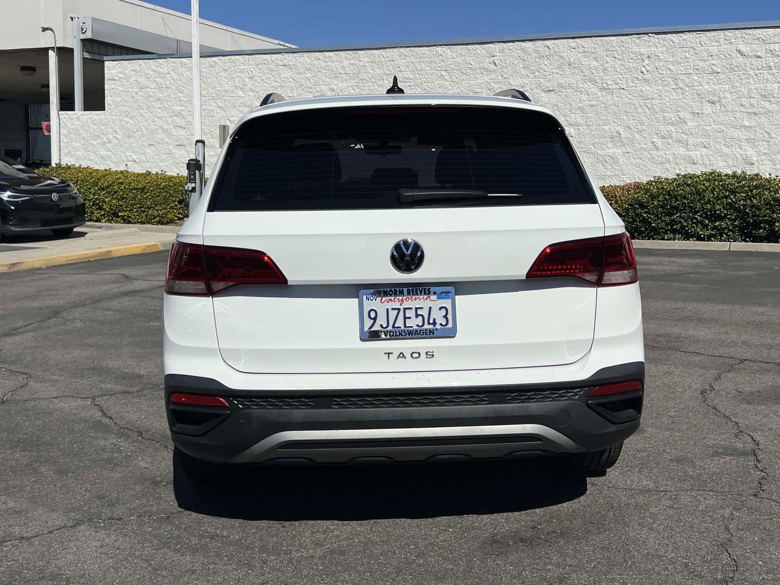 Certified 2023 Volkswagen Taos S image 22