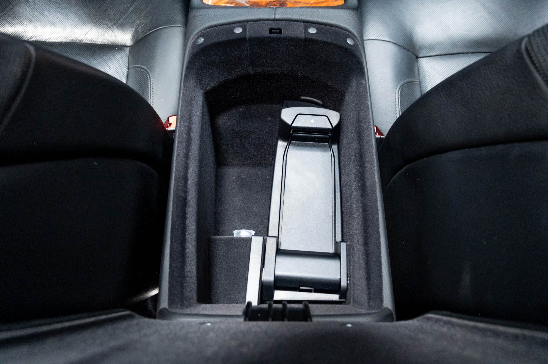 Used 2012 Rolls-Royce Ghost RWD image 42