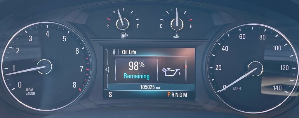 Used 2018 Buick Encore Essence image 24
