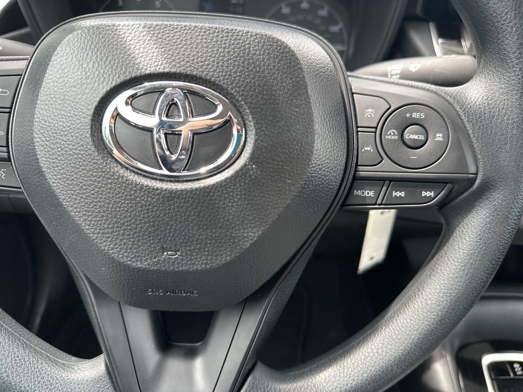 Certified 2025 Toyota Corolla LE FWD image 16