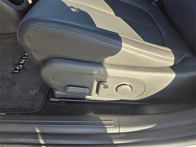New 2026 Hyundai Ioniq 5 SEL image 13