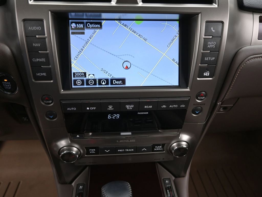 Used 2019 Lexus GX 460 image 22
