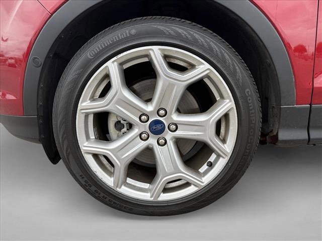 Used 2019 Ford Escape Titanium image 24