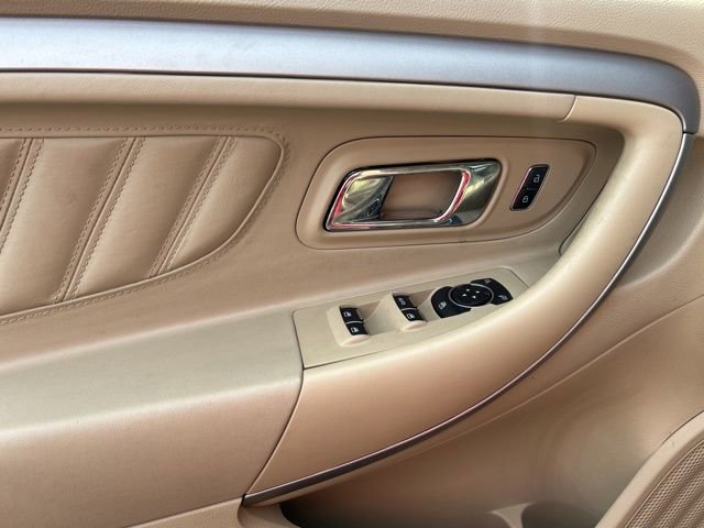 Used 2018 Ford Taurus SEL w/ Equipment Group 201A image 11