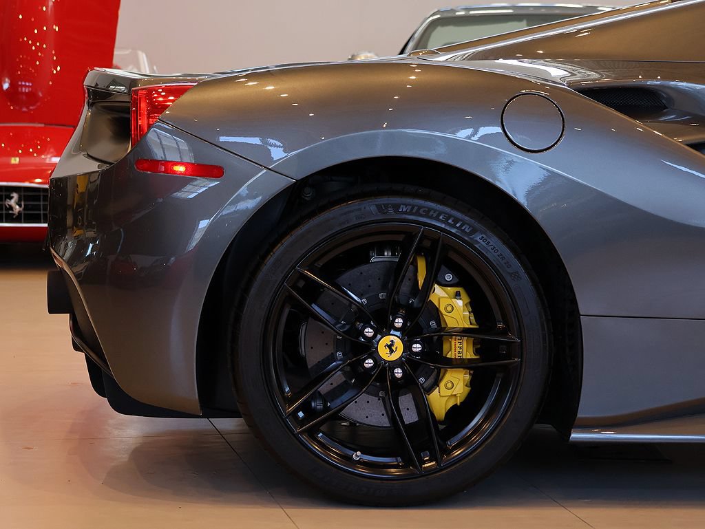 Certified 2018 Ferrari 488 Spider RWD image 55