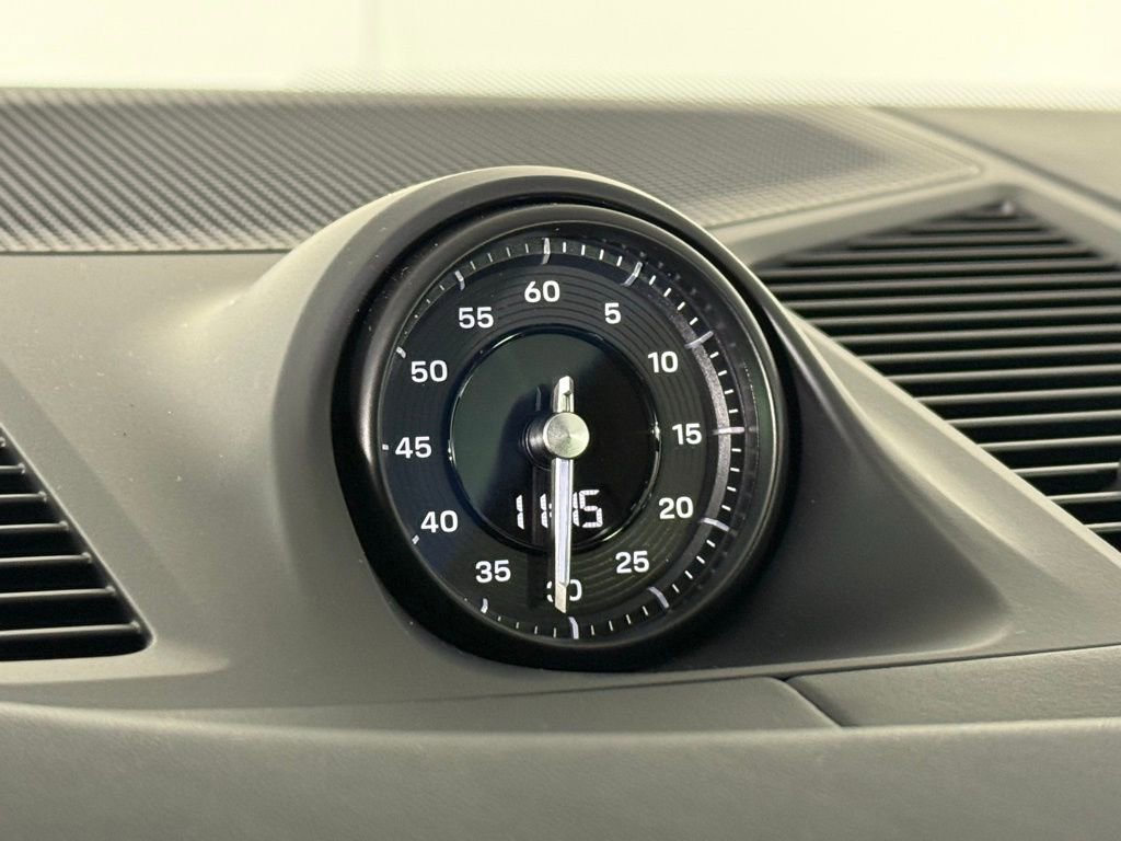 New 2026 Porsche Cayenne Coupe image 33