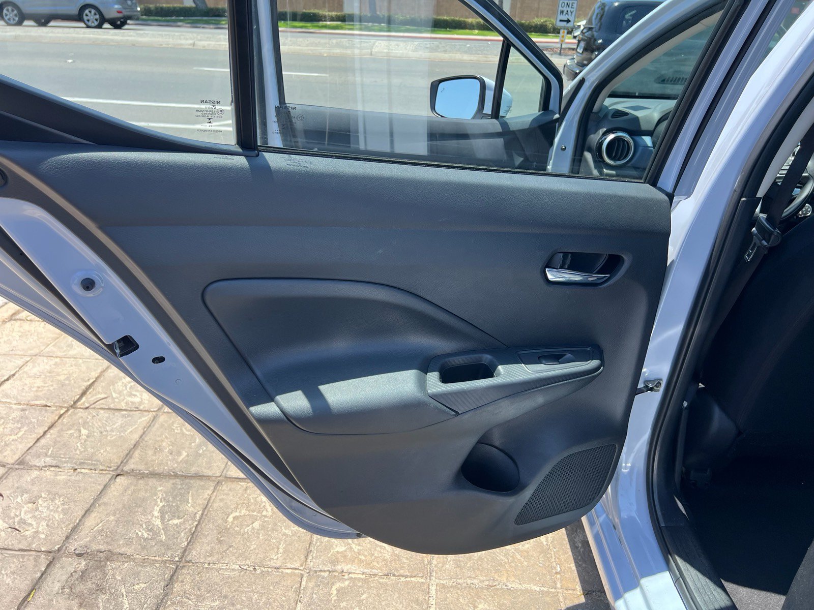 Used 2025 Nissan Versa SV w/ Trunk Package FWD image 27