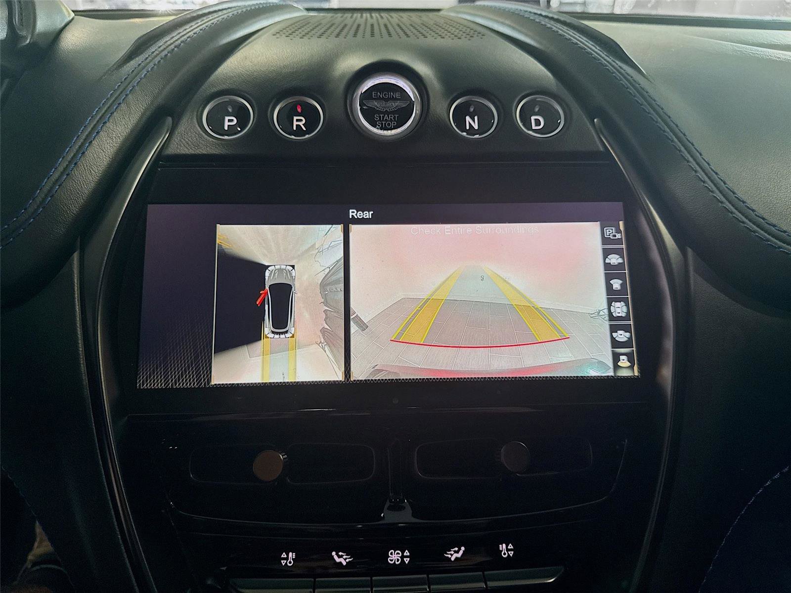 Used 2021 Aston Martin DBX image 10