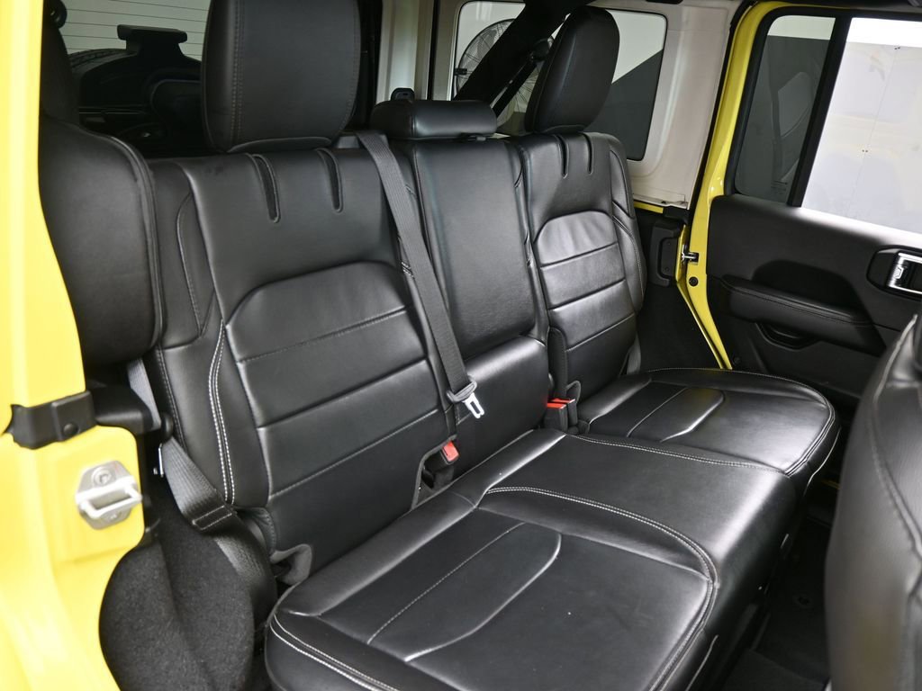 Used 2023 Jeep Wrangler Unlimited Sahara image 47
