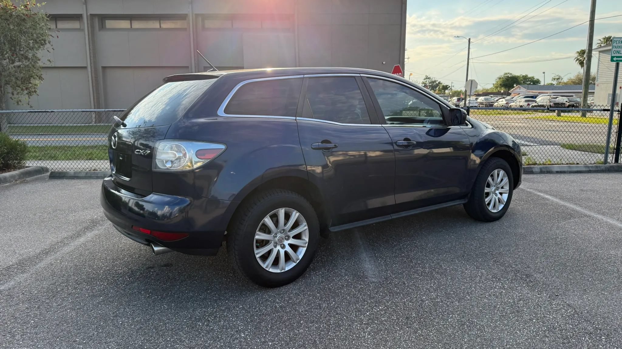Used 2011 MAZDA CX-7 i SV FWD image 6