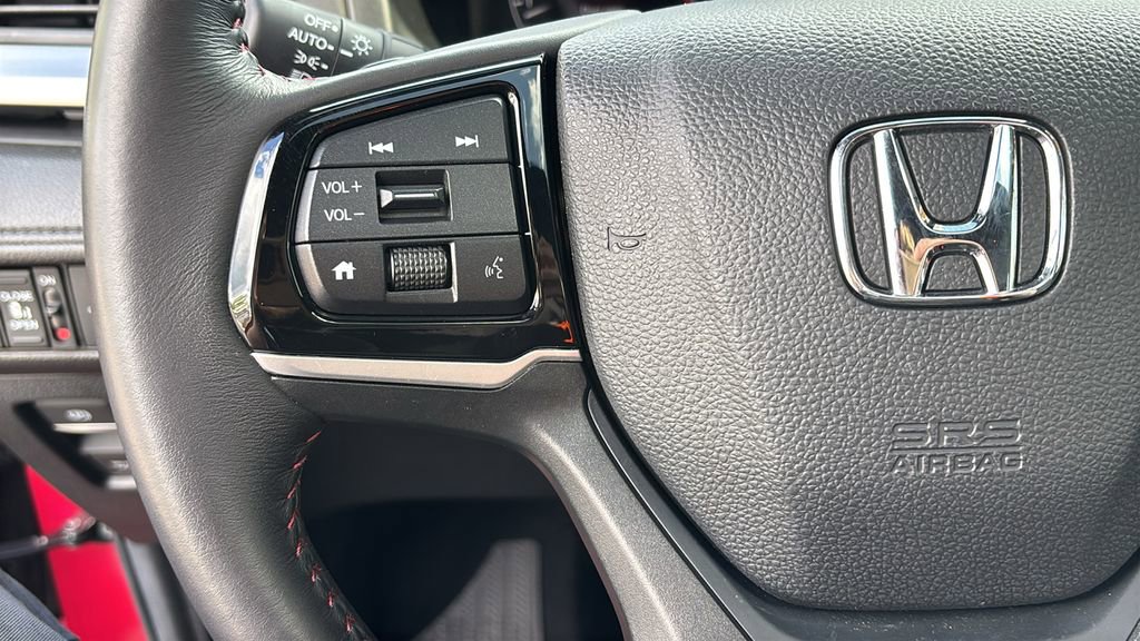 Used 2025 Honda Odyssey Sport-L image 17