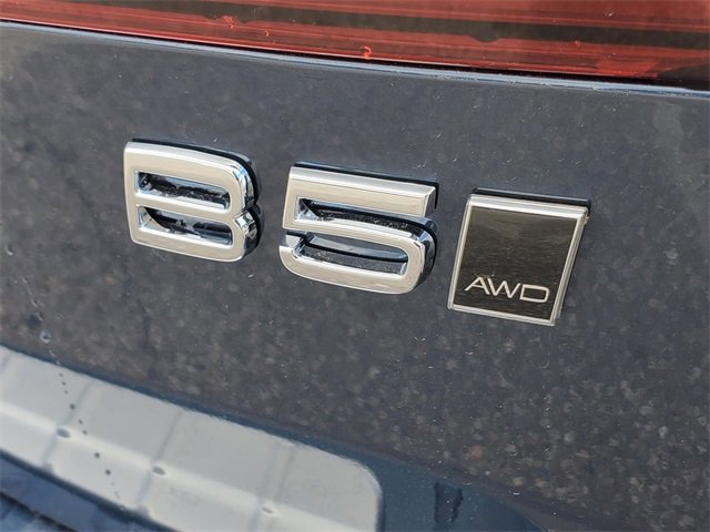 New 2026 Volvo V60 B5 Cross Country Plus w/ Protection Package Premier image 8