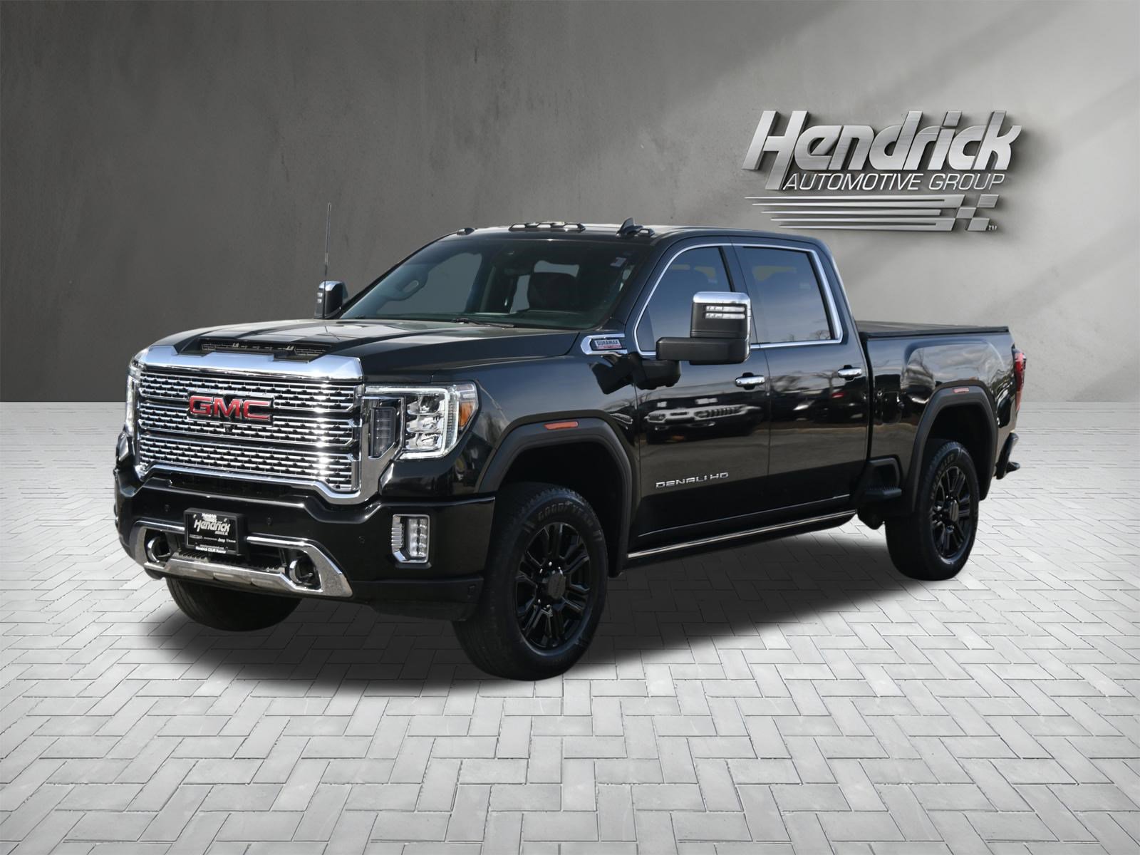 Used 2021 GMC Sierra 2500 Denali w/ Denali Black Diamond Edition image 8