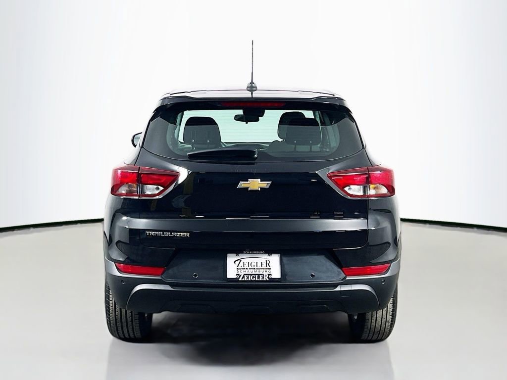 Used 2021 Chevrolet TrailBlazer LS image 6