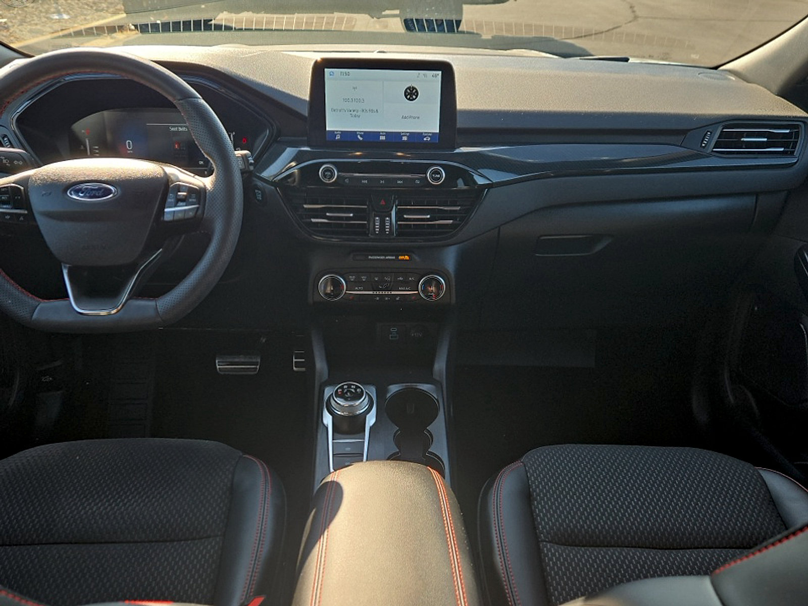 Certified 2023 Ford Escape ST-Line AWD/4WD image 9