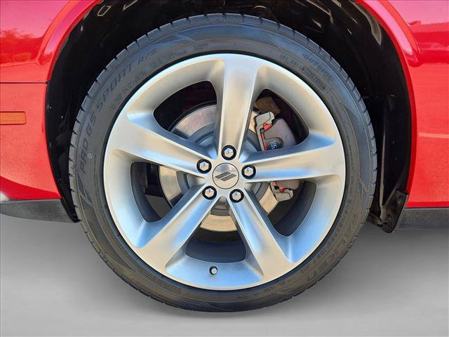 Used 2017 Dodge Challenger R/T w/ Sound Group RWD image 21