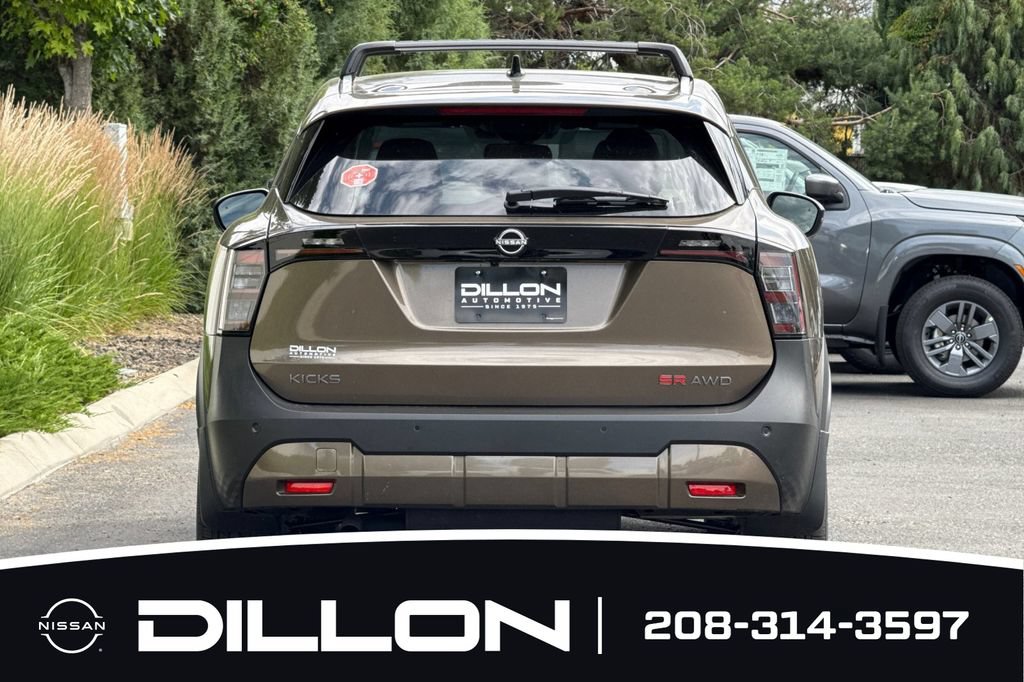 New 2026 Nissan Kicks SR AWD/4WD image 8