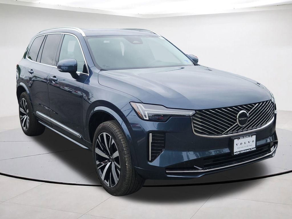Certified 2025 Volvo XC90 B5 Core AWD/4WD image 1