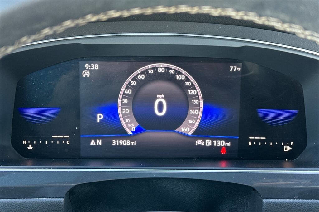 Used 2022 Volkswagen Tiguan SE image 25