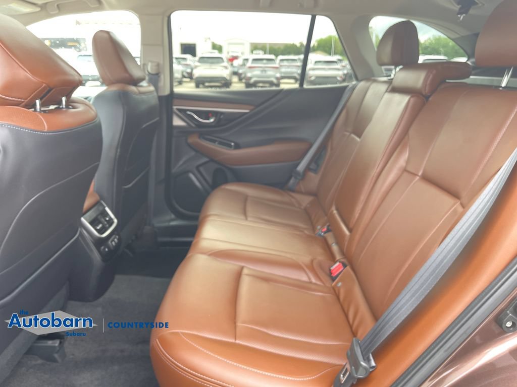 Used 2021 Subaru Outback Touring AWD/4WD image 25
