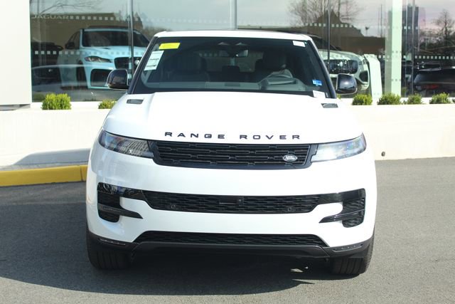 New 2026 Land Rover Range Rover Sport SE image 8