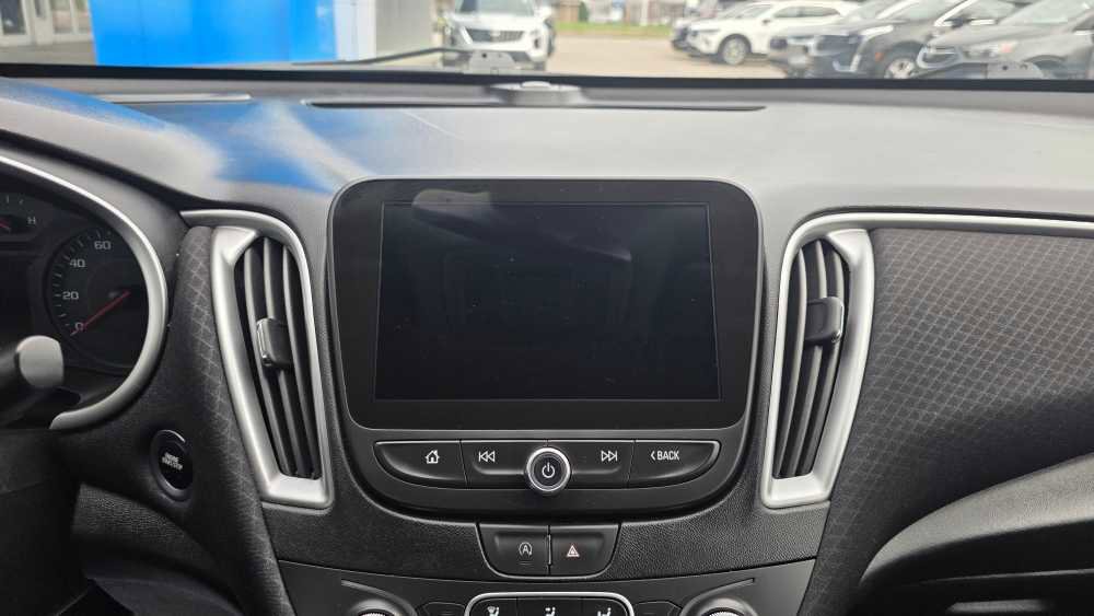 Used 2024 Chevrolet Malibu LT image 13