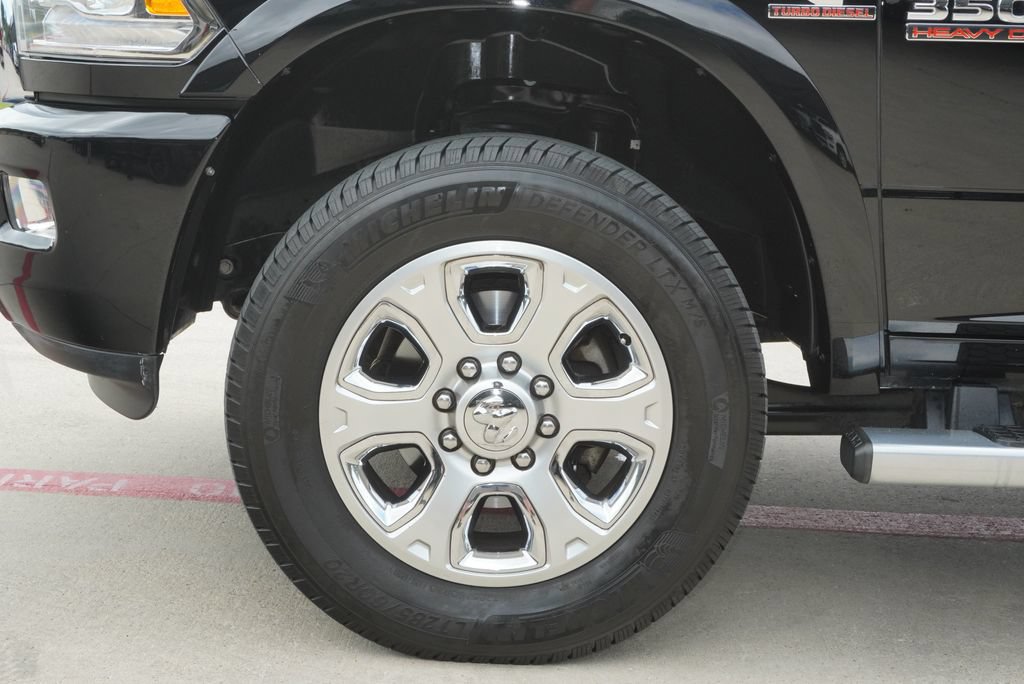 Used 2014 RAM 3500 Laramie Longhorn AWD/4WD image 12