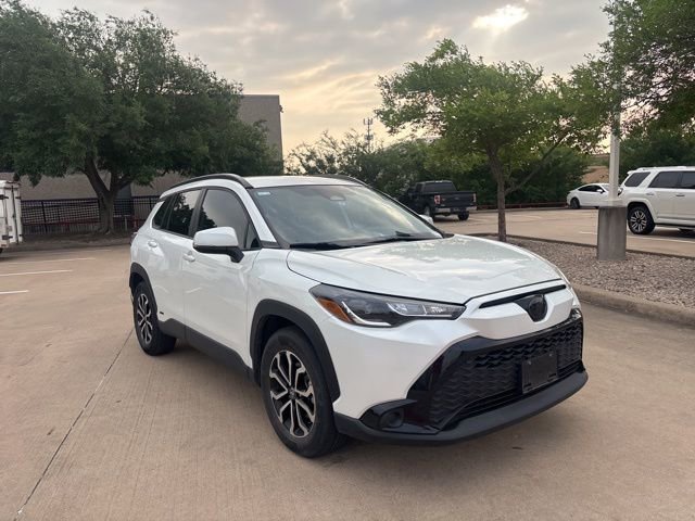 Used 2023 Toyota Corolla Cross SE AWD/4WD image 3